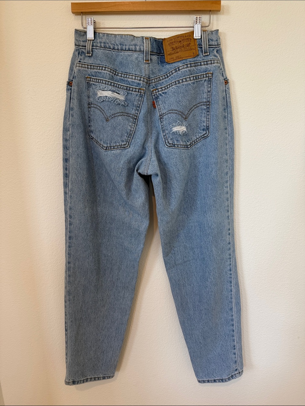 RARE Levi's Aligrace Upscaled High-Rise Distressed Back Pocket Jeans 6/28